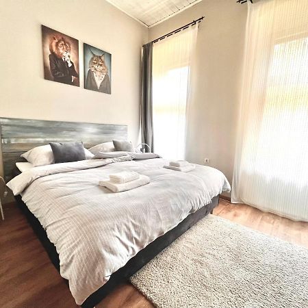 Kohaz Apartman Apartment Veszprem Luaran gambar