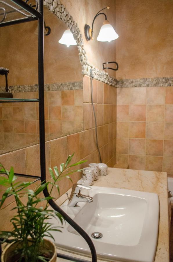 Kohaz Apartman Apartment Veszprem Luaran gambar