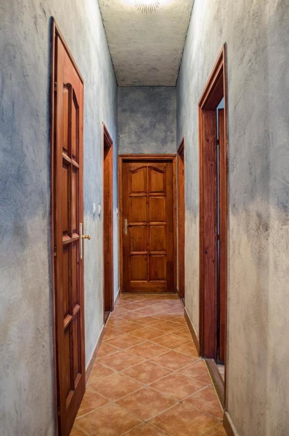 Kohaz Apartman Apartment Veszprem Luaran gambar