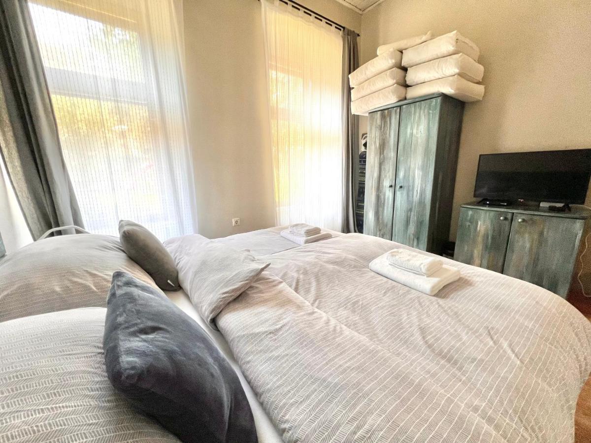 Kohaz Apartman Apartment Veszprem Luaran gambar